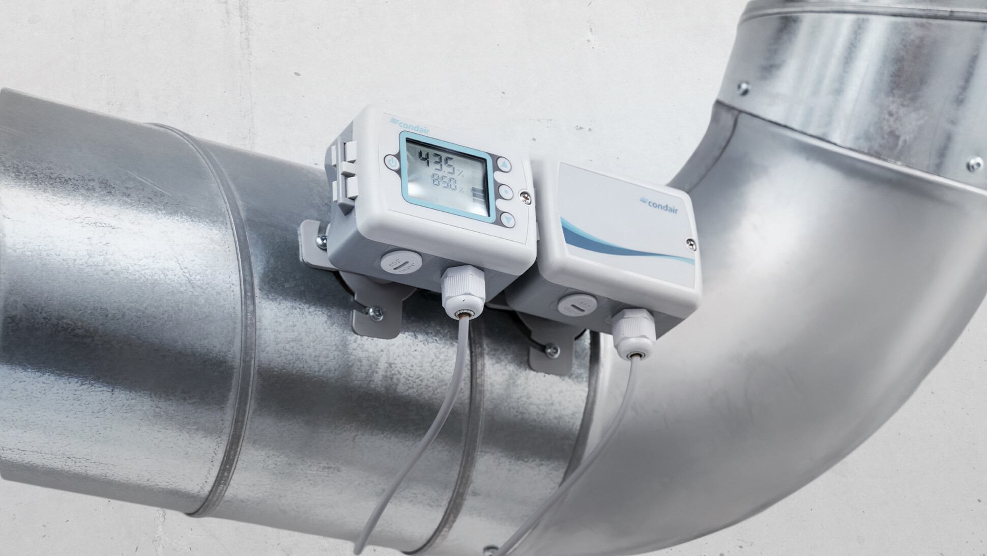 Humidifier and humidity instruments, controls & sensors