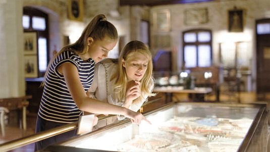 Picture Museum two women